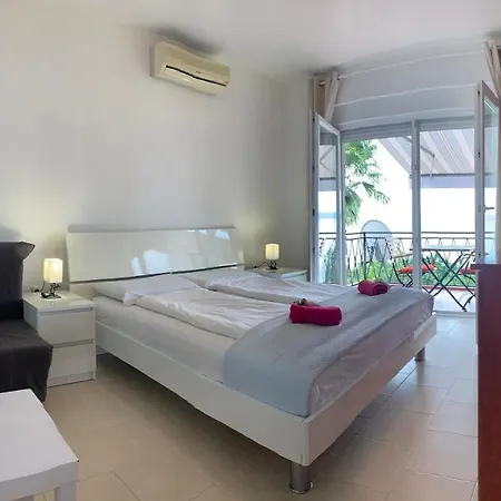 Breathtaking Sea View App For 2+1, Bbq ......