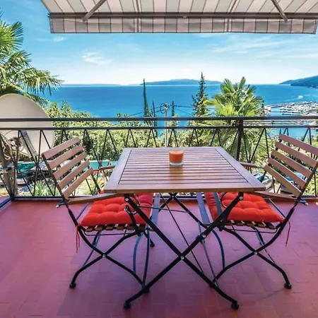 Breathtaking Sea View App For 2+1, Bbq ...... Appartement *
